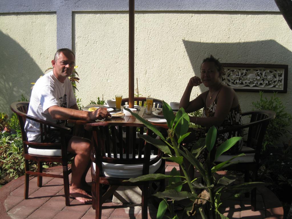 Frangipani Homestay Nusa Dua  Ngoại thất bức ảnh
