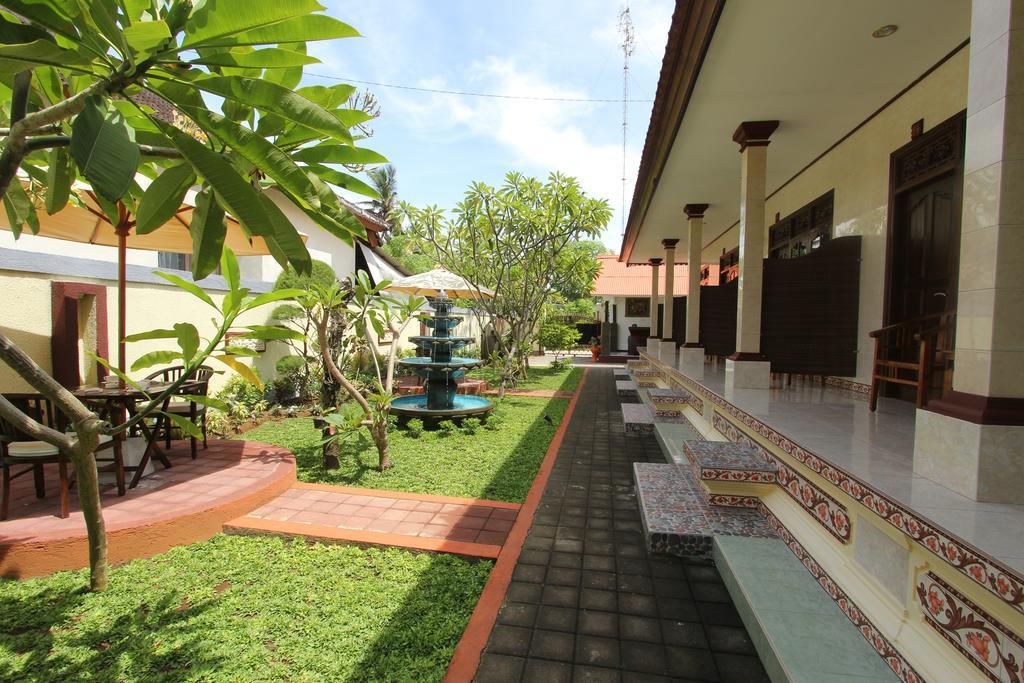 Frangipani Homestay Nusa Dua  Ngoại thất bức ảnh