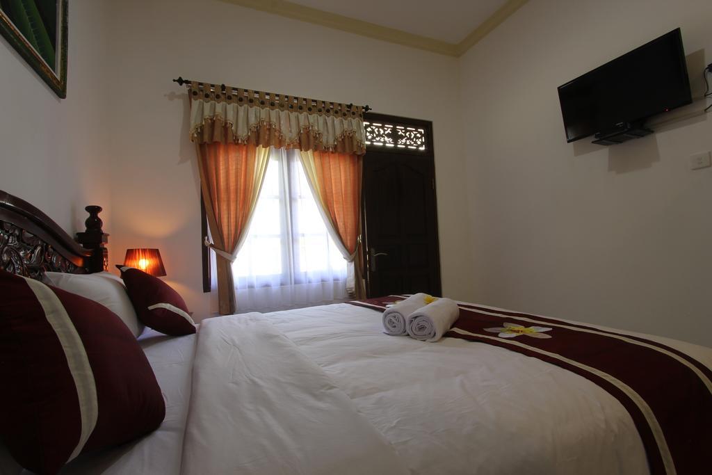Frangipani Homestay Nusa Dua  Ngoại thất bức ảnh