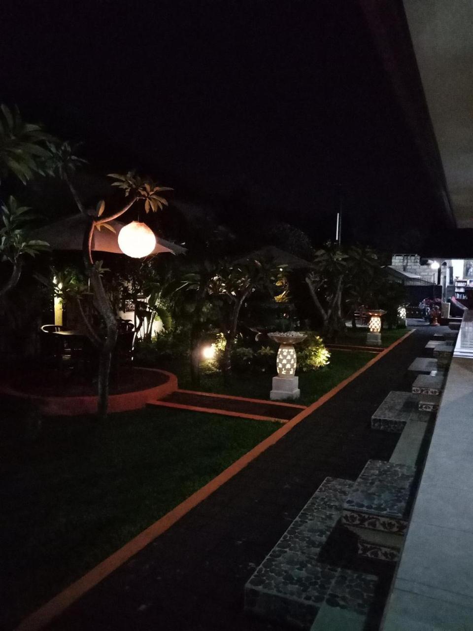 Frangipani Homestay Nusa Dua  Ngoại thất bức ảnh